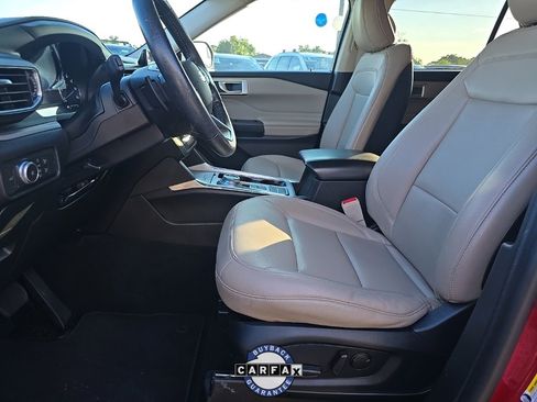 Used 2020 Ford Explorer XLT w/ Equipment Group 202A image 26