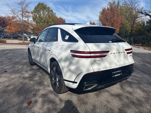 New 2026 Genesis GV70 3.5T Sport Advanced image 8