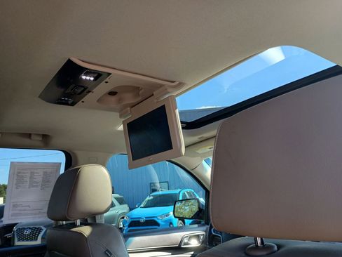 Used 2016 Chevrolet Tahoe LTZ image 9