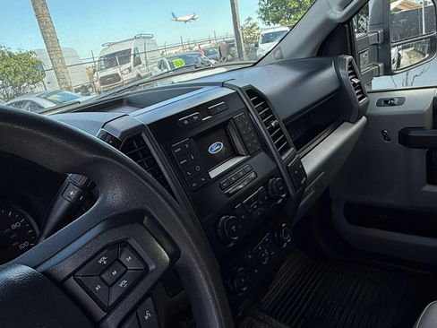 Used 2022 Ford F550 4x4 Crew Cab Super Duty w/ Power Equipment Group image 29