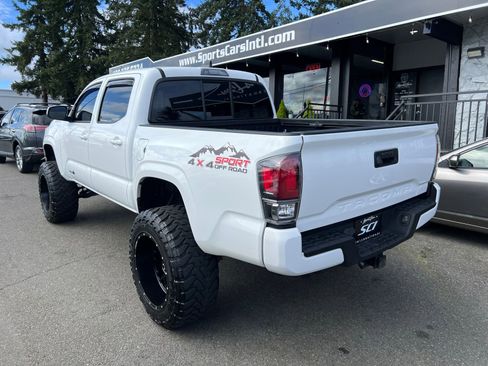Used 2021 Toyota Tacoma SR AWD/4WD image 3