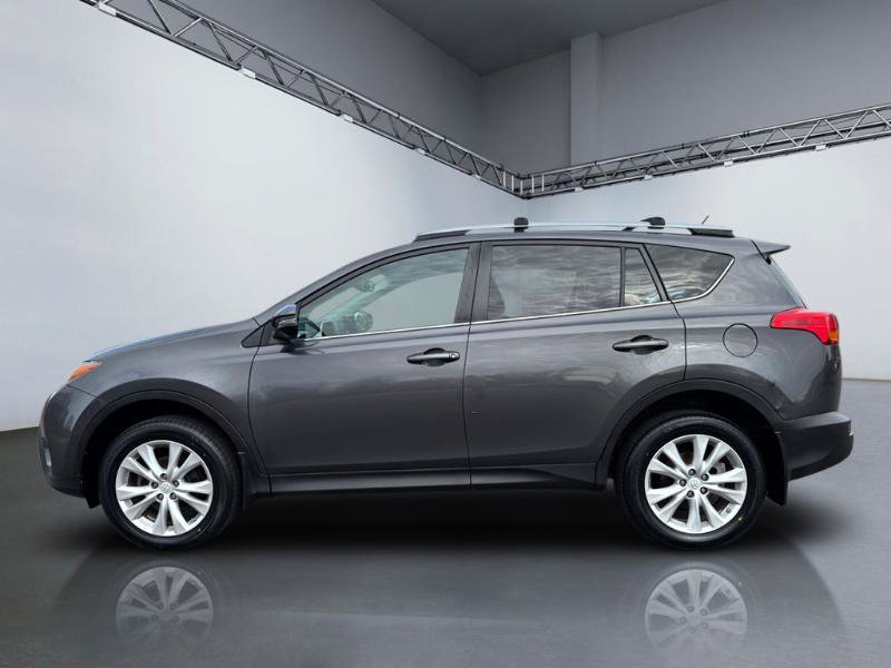 Used 2015 Toyota RAV4 Limited w/ Technology Package AWD/4WD image 2