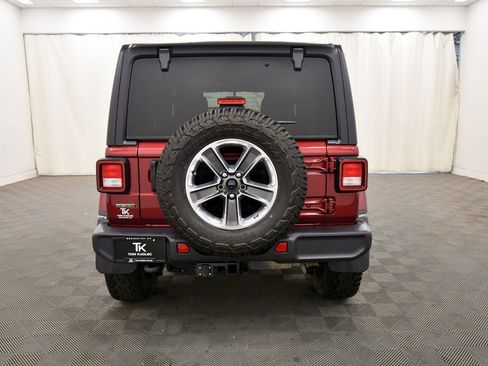 Used 2021 Jeep Wrangler Unlimited Sahara w/ Dual Top Group AWD/4WD image 6
