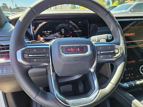 New 2026 GMC Acadia Elevation FWD image 26
