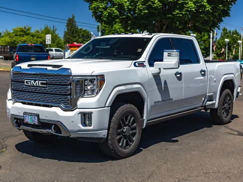 Used 2023 GMC Sierra 3500 Denali w/ Denali Ultimate Package AWD/4WD image 5