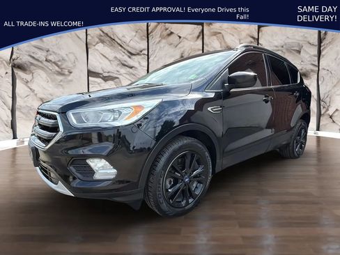 Used 2018 Ford Escape SEL AWD/4WD image 1
