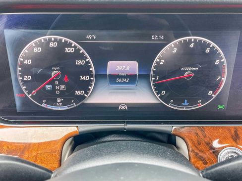 Used 2018 Mercedes-Benz E 300 image 22