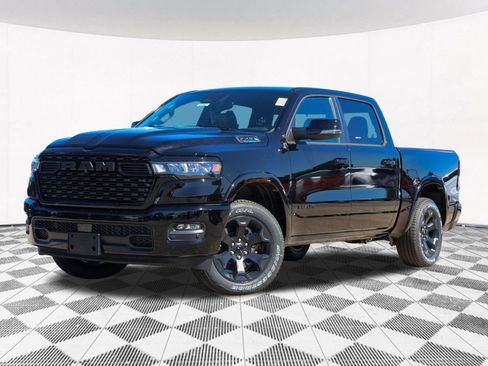 New 2026 RAM 1500 4x4 Crew Cab image 2
