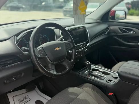 Used 2018 Chevrolet Traverse LT w/ LPO, Floor Liner Package AWD/4WD image 10