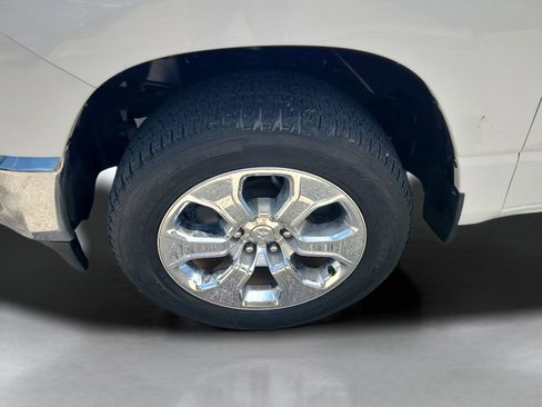 Used 2020 RAM 1500 Big Horn AWD/4WD image 26