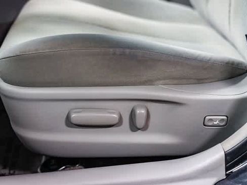 Used 2009 Toyota Camry LE image 20