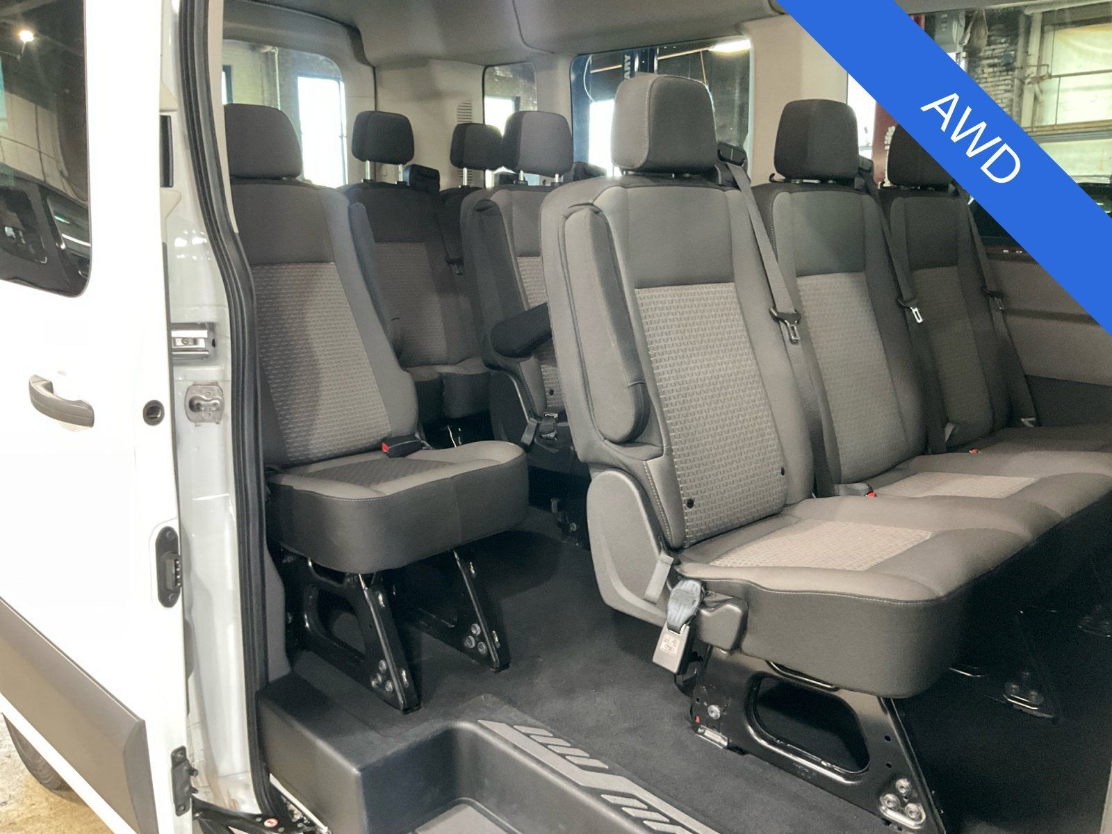 Used 2025 Ford Transit 350 XLT AWD/4WD image 19