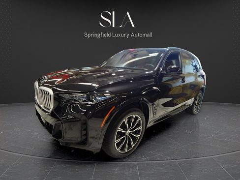 Used 2026 BMW X5 xDrive40i AWD/4WD image 3