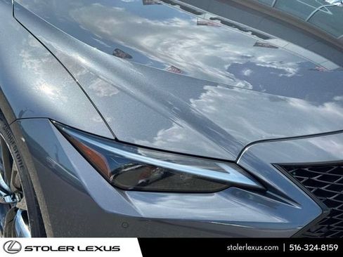 Used 2023 Lexus IS 350 F Sport AWD/4WD image 8