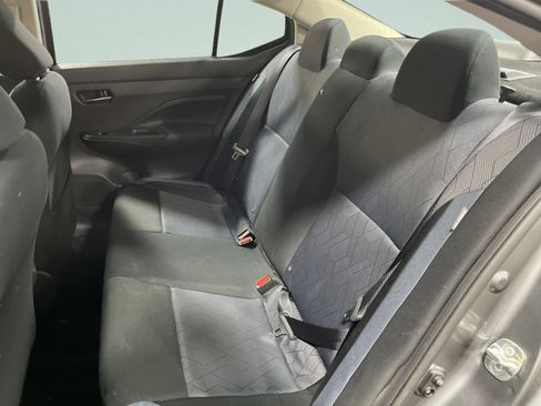 Used 2025 Nissan Versa SV image 27