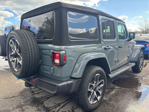 Used 2024 Jeep Wrangler Sport S w/ Convenience Group image 3