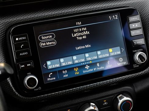 Used 2024 Nissan Kicks SV image 6