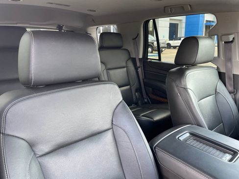 Used 2017 Chevrolet Tahoe Premier AWD/4WD image 38
