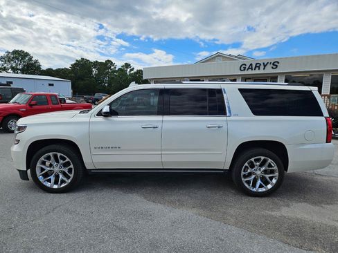 Used 2015 Chevrolet Suburban LTZ AWD/4WD image 3