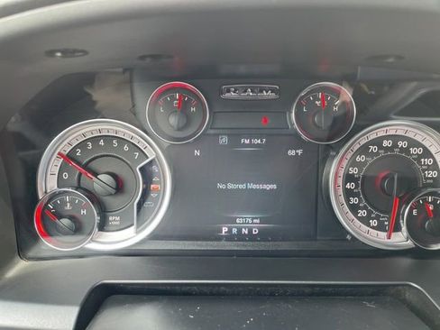 Used 2023 RAM 1500 Classic SLT w/ Electronics Convenience Group AWD/4WD image 17