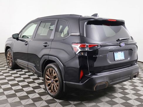 Used 2025 Subaru Forester Sport AWD/4WD image 10