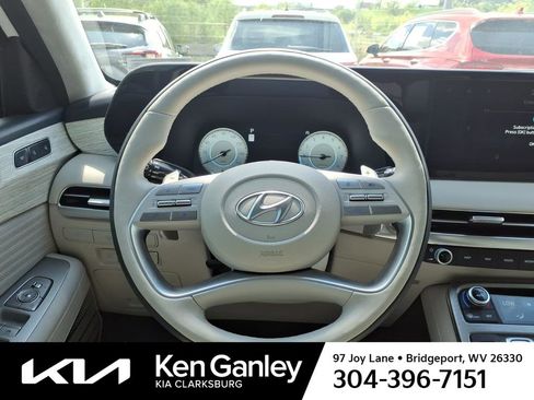 Used 2025 Hyundai Palisade Calligraphy AWD/4WD image 23