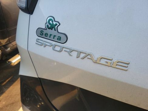 Used 2024 Kia Sportage SX FWD image 8