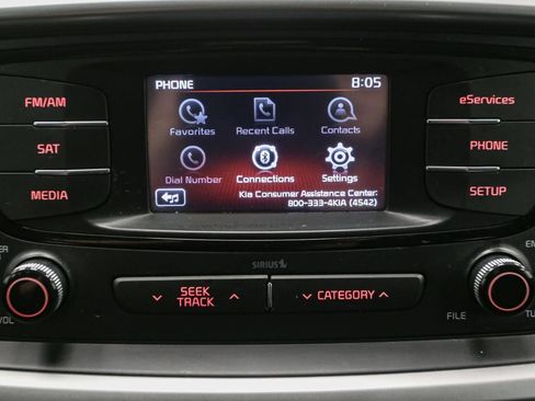 Used 2016 Kia Sorento LX w/ LX Convenience Package image 23