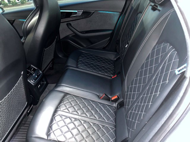 Used 2022 Audi S4 Prestige AWD/4WD image 11