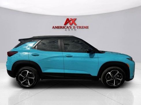 Used 2021 Chevrolet TrailBlazer RS w/ Sun and Liftgate Package image 6