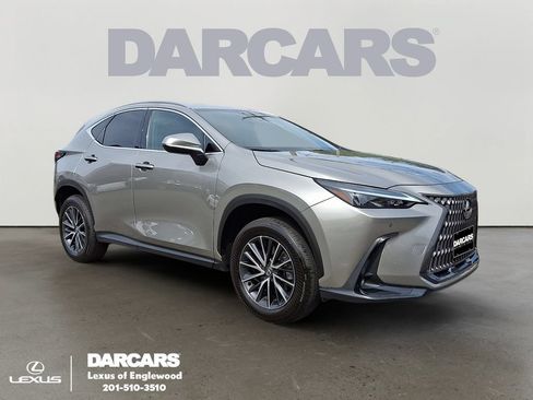 Used 2024 Lexus NX 250 FWD image 1