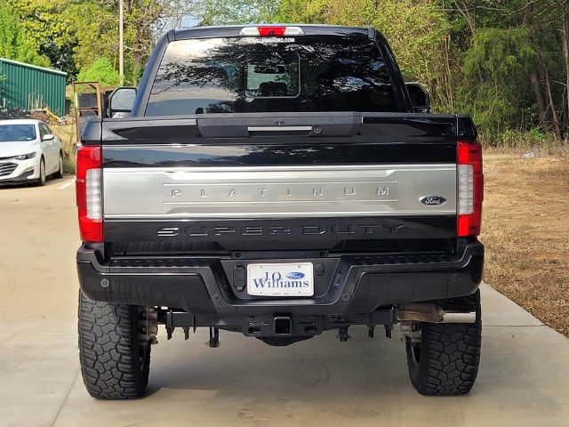 Used 2018 Ford F250 Platinum w/ Platinum Ultimate Package AWD/4WD image 5
