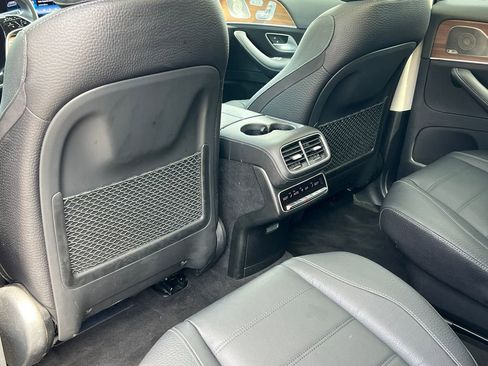 Used 2024 Mercedes-Benz GLS 450 4MATIC image 38
