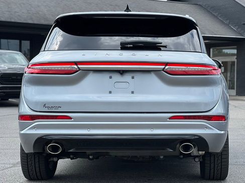 Used 2021 Lincoln Corsair Grand Touring image 6