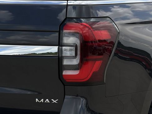 Used 2024 Ford Expedition Max Limited RWD image 11