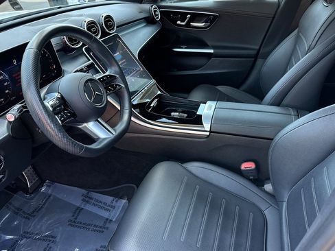 Used 2025 Mercedes-Benz C 300 Sedan image 9