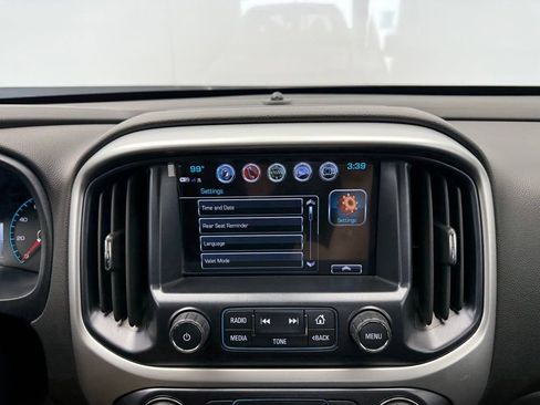Used 2018 Chevrolet Colorado LT AWD/4WD image 50