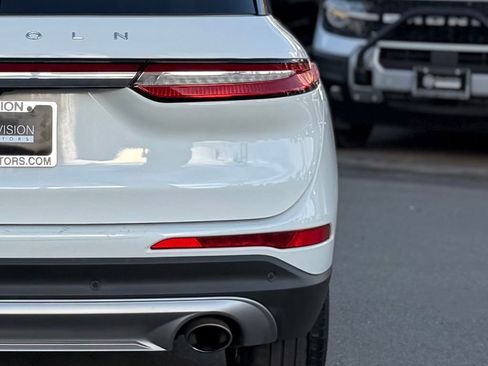 Used 2022 Lincoln Corsair FWD image 12