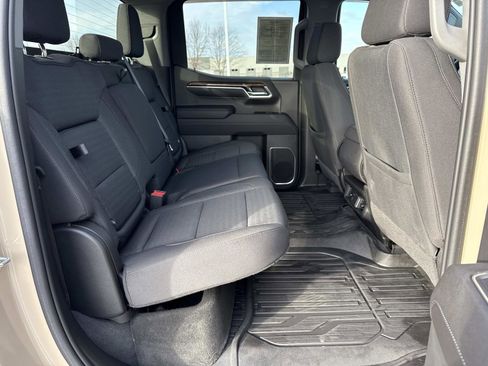 Used 2023 GMC Sierra 1500 Elevation image 19