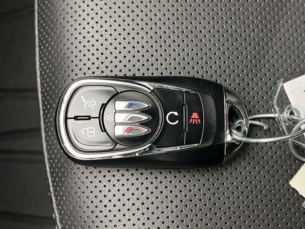 Used 2026 Buick Encore GX Avenir w/ Avenir Technology Package AWD/4WD image 28