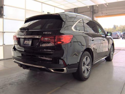 Used 2019 Acura MDX SH-AWD image 2