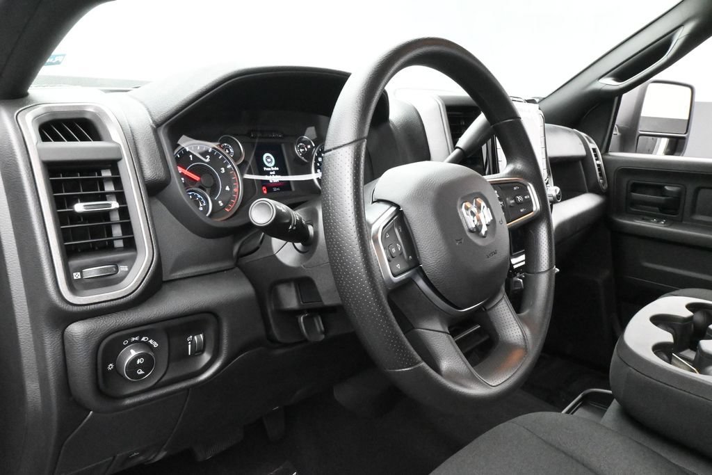 Used 2026 RAM 3500 Tradesman AWD/4WD image 15