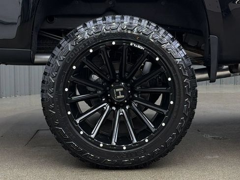 Used 2026 Chevrolet Silverado 1500 LT Trail Boss w/ Convenience Package II AWD/4WD image 11