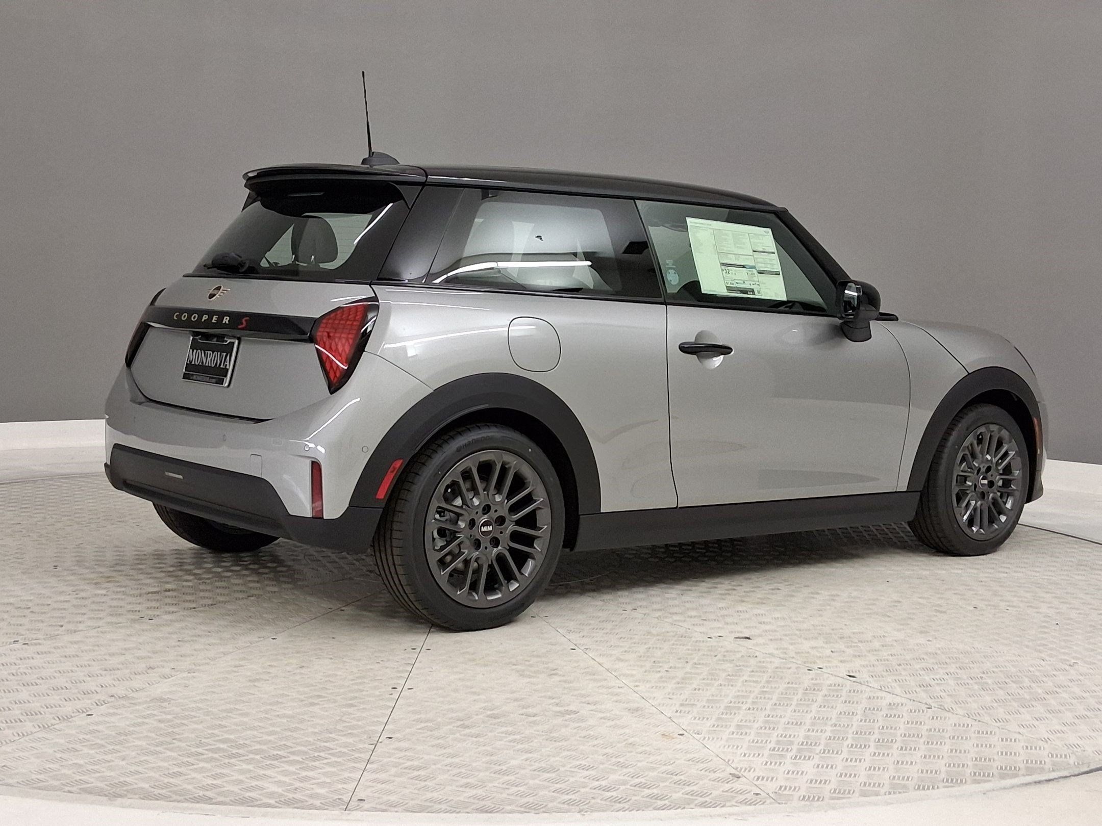 New 2026 MINI Cooper S FWD image 9