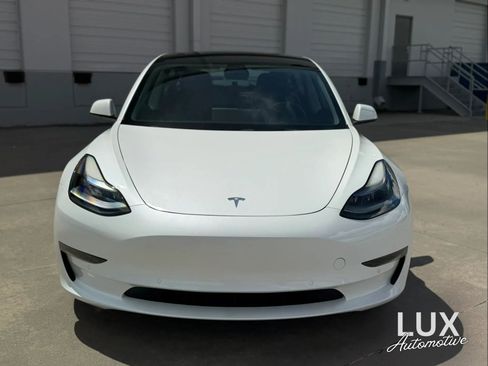 Used 2021 Tesla Model 3 Standard Range Plus RWD image 3