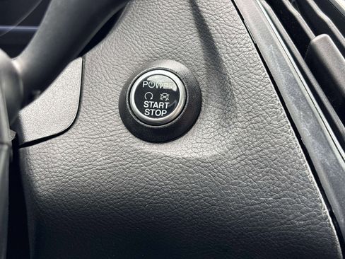 Used 2016 Ford Focus Electric Hatchback image 25