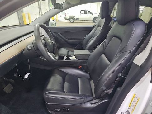 Used 2021 Tesla Model Y Long Range image 7