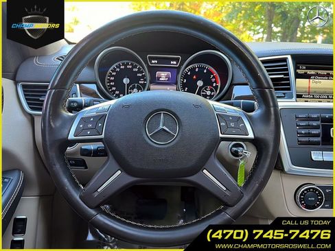 Used 2016 Mercedes-Benz GL 450 4MATIC image 24