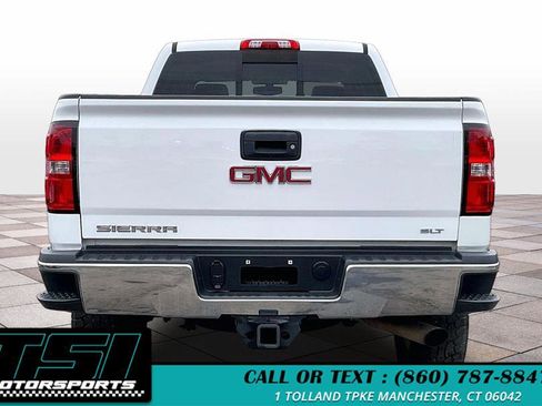 Used 2015 GMC Sierra 2500 SLT w/ Suspension Package, Off-Road image 4