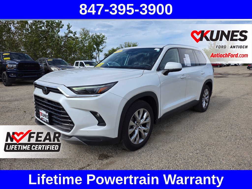 Used 2024 Toyota Grand Highlander AWD image 5
